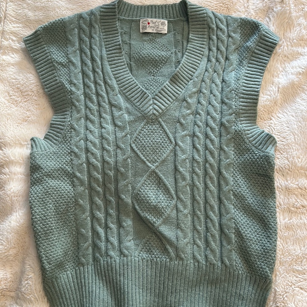 never worn sweater vest